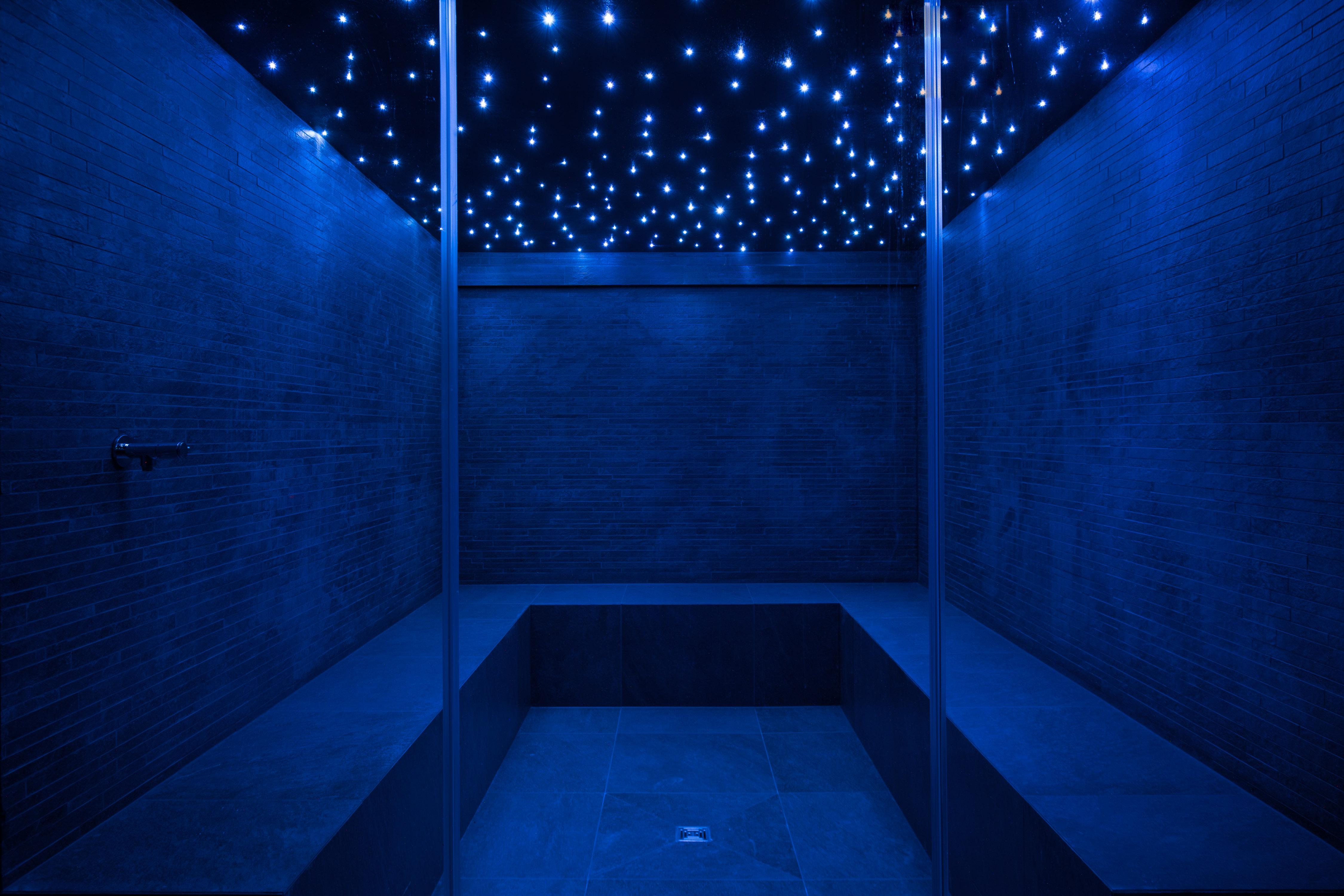 Hotel Splendide Royal Lugano Exterior foto A blue room